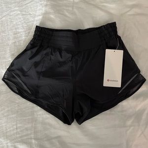 Lululemon Hotty Hot HR Short